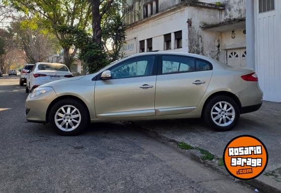 Autos - Renault Fluence luxe 2011 Nafta 132000Km - En Venta