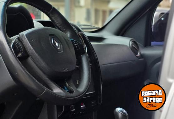 Autos - Renault Duster privillege 2018 Nafta 82000Km - En Venta