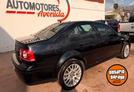 Autos - Volkswagen BORA 2011 Nafta 204615Km - En Venta