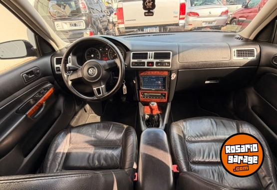 Autos - Volkswagen BORA 2011 Nafta 204615Km - En Venta
