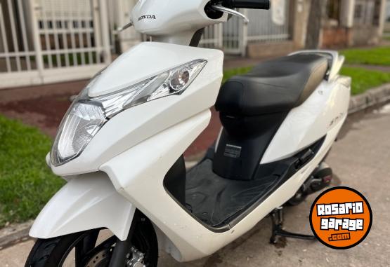 Motos - Honda Elite 125 2016 Nafta 42000Km - En Venta