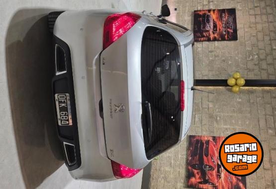 Autos - Peugeot Peugeot 308 2015 Nafta 67000Km - En Venta