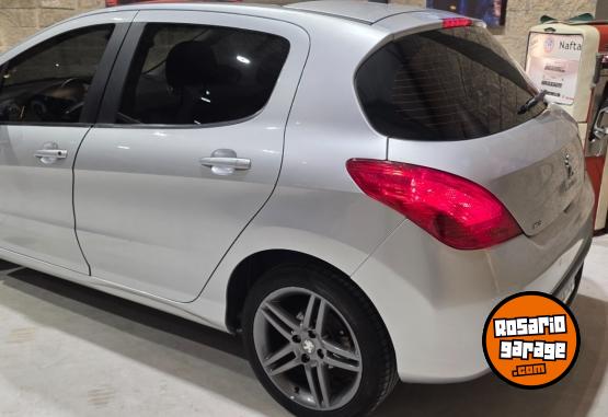 Autos - Peugeot Peugeot 308 2015 Nafta 67000Km - En Venta