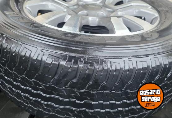 Accesorios para Autos - Vendo llantas originales armadas ranger limited 2020 - En Venta