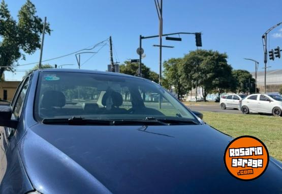 Autos - Volkswagen Voyage 2016 GNC 108000Km - En Venta