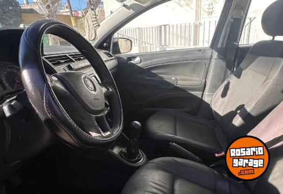 Autos - Volkswagen Voyage 2016 GNC 108000Km - En Venta