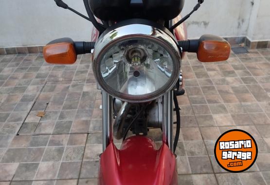 Motos - Suzuki EN 125 2 A 2018 Nafta 44000Km - En Venta