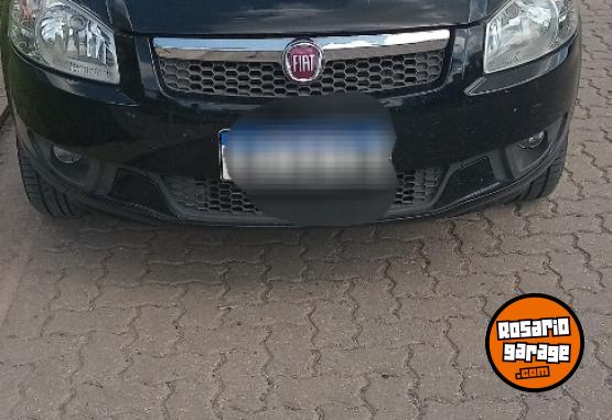 Autos - Fiat Siena 2017 GNC 120000Km - En Venta