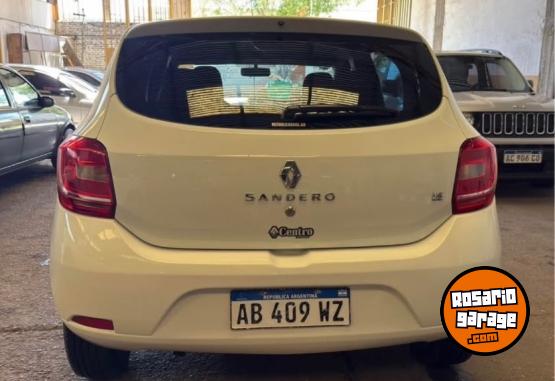 Autos - Renault Sandero 2017 Nafta 86000Km - En Venta