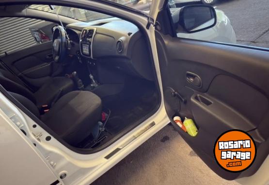 Autos - Renault Sandero 2017 Nafta 86000Km - En Venta