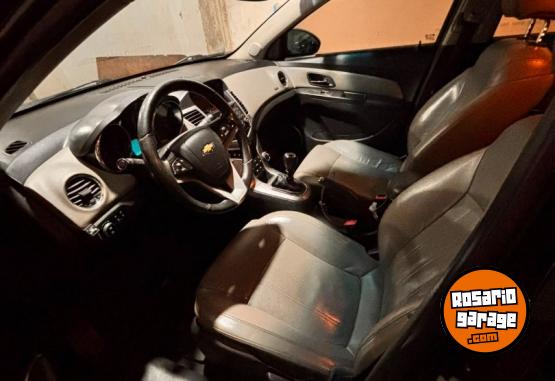 Autos - Chevrolet Cruze ltz 2011 GNC 180000Km - En Venta