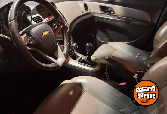 Autos - Chevrolet Cruze ltz 2011 GNC 180000Km - En Venta