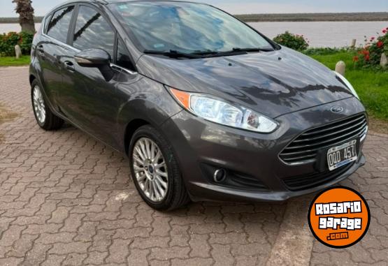 Autos - Ford FIESTA 2015 Nafta 118000Km - En Venta