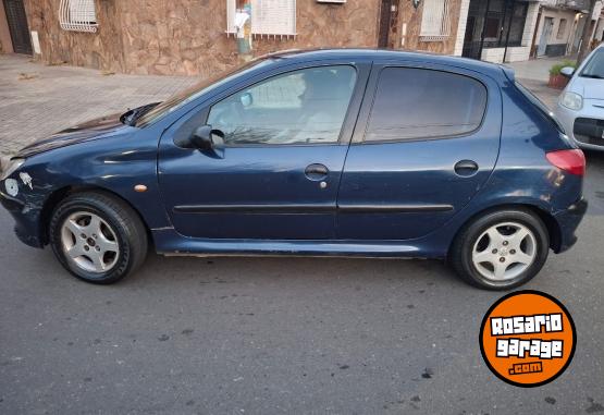 Autos - Peugeot 206 2000 Nafta 11111Km - En Venta