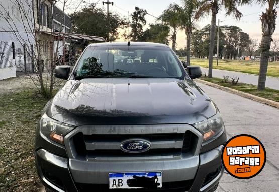 Camionetas - Ford Ranger xls 2017 Diesel 165000Km - En Venta
