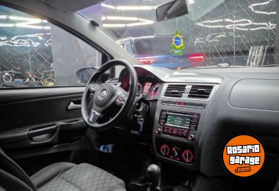 Autos - Volkswagen Suran 2015 GNC - En Venta