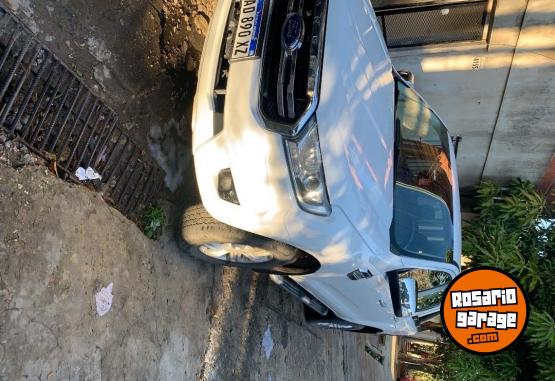 Camionetas - Ford Ranger 2019 Diesel 165000Km - En Venta