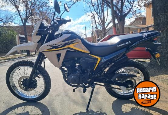 Motos - Honda Xr 190 2026 Nafta 4000Km - En Venta