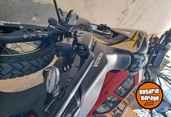 Motos - Honda Xr 190 2026 Nafta 4000Km - En Venta