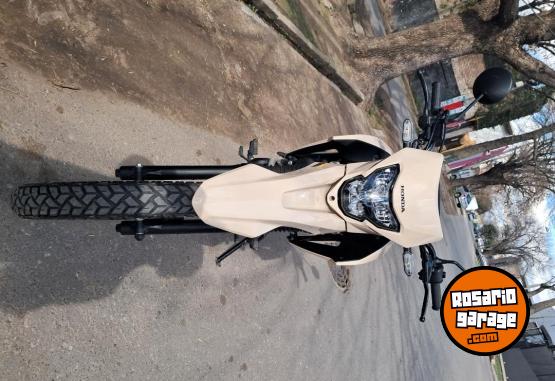 Motos - Honda Xr 190 2026 Nafta 4000Km - En Venta