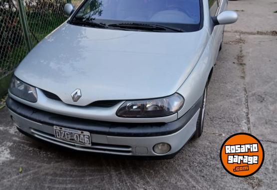 Autos - Renault LAGUNA V6 2001 Nafta 230000Km - En Venta