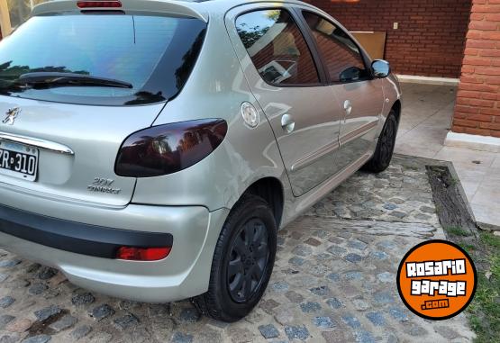 Autos - Peugeot 207 2009 Nafta 120000Km - En Venta
