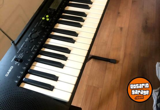 Instrumentos Musicales - Órgano CASIO CTK-240 + PIE - En Venta