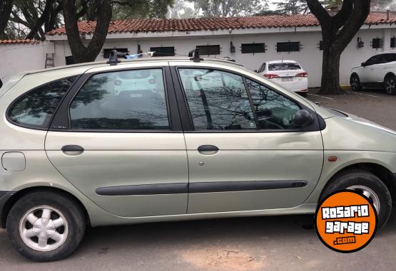Autos - Renault Scenic 1999 Nafta 270000Km - En Venta
