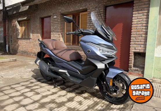 Motos - Voge Sr4 pro max 2024 Nafta 5100Km - En Venta