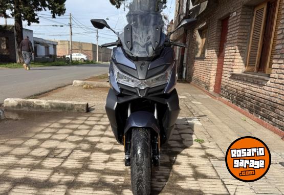 Motos - Voge Sr4 pro max 2024 Nafta 5100Km - En Venta