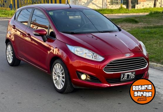 Autos - Ford Fiesta 2015 Nafta 111111Km - En Venta