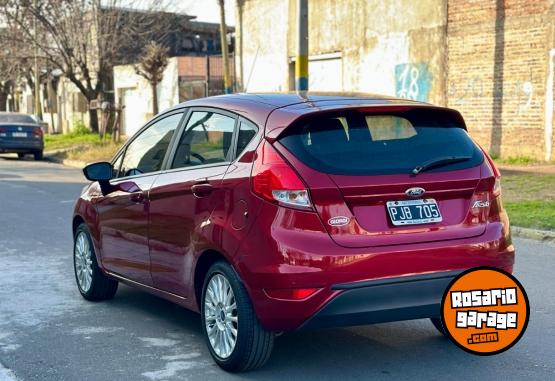 Autos - Ford Fiesta 2015 Nafta 111111Km - En Venta