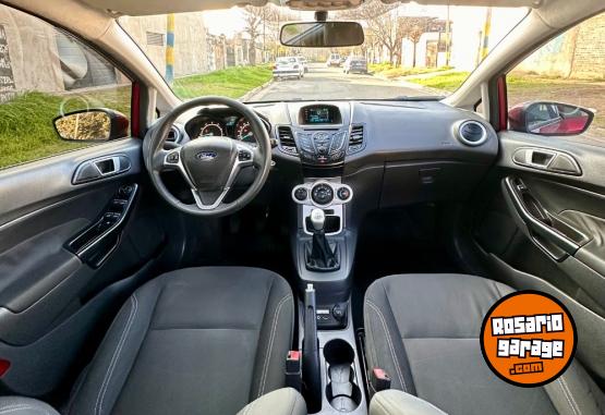 Autos - Ford Fiesta 2015 Nafta 111111Km - En Venta