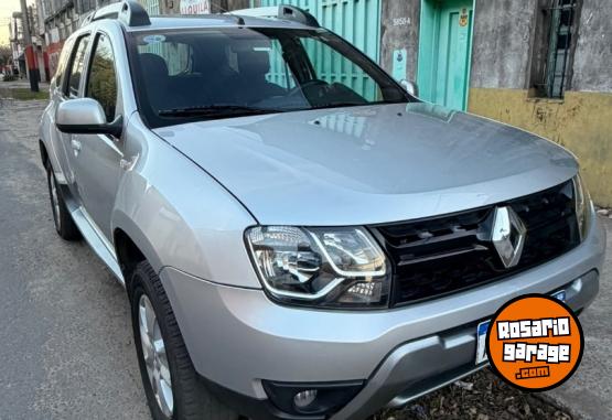 Autos - Renault Duster 2017 GNC 90000Km - En Venta
