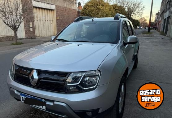 Autos - Renault Duster 2017 GNC 90000Km - En Venta