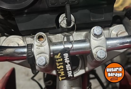 Motos - Honda cbx 250 twister 2012 Nafta 52564Km - En Venta
