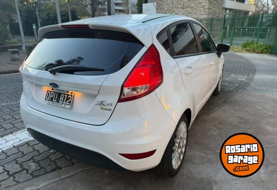 Autos - Ford Fiesta 2015 GNC 161000Km - En Venta