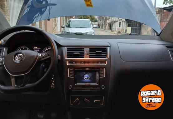 Autos - Volkswagen Suran 2016 Nafta 157000Km - En Venta