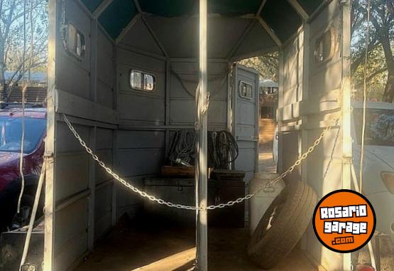 Accesorios para Autos - Trailer para Caballos. - En Venta