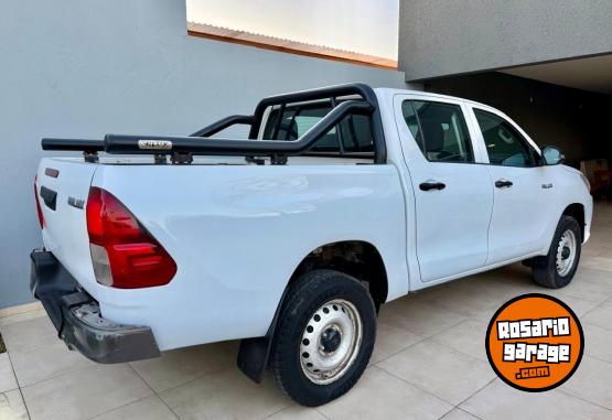 Camionetas - Toyota Hilux 2.4 TDi 4x4 2019 Diesel - En Venta