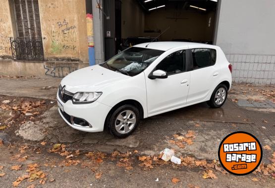 Autos - Renault Sandero privilege 1.6 2016 Nafta 75000Km - En Venta