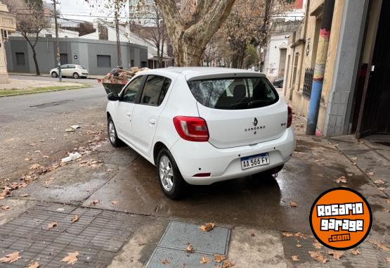 Autos - Renault Sandero privilege 1.6 2016 Nafta 75000Km - En Venta