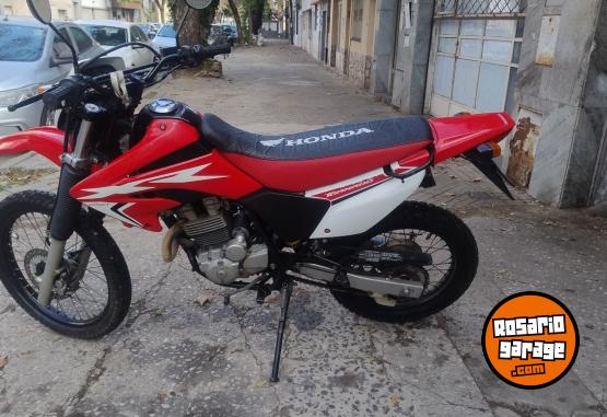 Motos - Honda Tornado 2010 Nafta 45000Km - En Venta