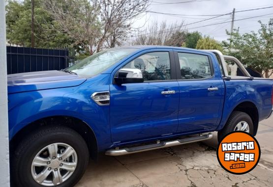Camionetas - Ford Ranger xlt 2023 Diesel 1200Km - En Venta