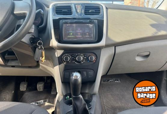 Autos - Renault Logan expression 2016 Nafta 112000Km - En Venta