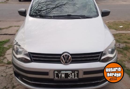 Autos - Volkswagen Suran 2012 Nafta 180000Km - En Venta