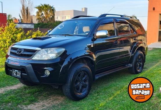 Camionetas - Toyota Hilux Sw4 2006 Diesel 235000Km - En Venta