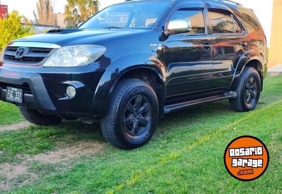 Camionetas - Toyota Hilux Sw4 2006 Diesel 235000Km - En Venta