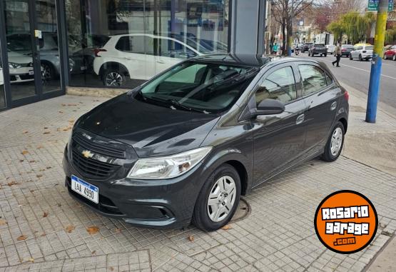 Autos - Chevrolet ONIX JOY+ PLUS 1.4N 2017 GNC 150000Km - En Venta