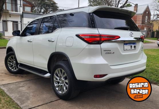 Camionetas - Toyota SW4 2021 Diesel 180000Km - En Venta